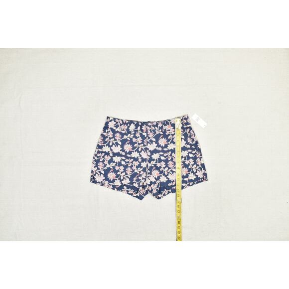 NEW GAP City Short Floral Pattern Women's Size 6 Regular W/ Tags 3 - Picture 4 of 8